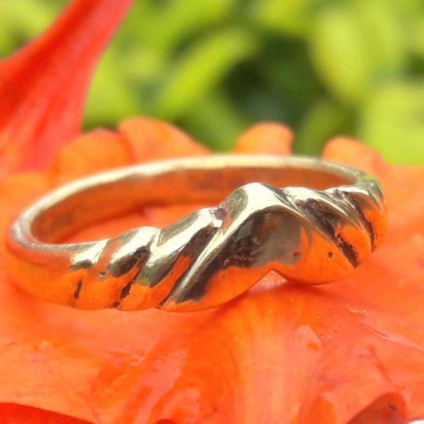 Traditional Style Chevron Ring, 925 Sterling Silver Ring, V-Shaped Ring, Handmade Ring, Gift For Lover