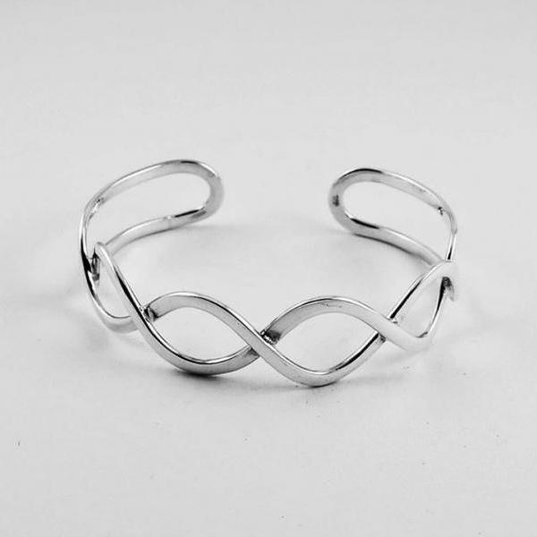 Twisted Ring, Handmade Jewelry, Silver Jewelry, Adjustable Jewelry, Wedding Jewelry, Engagement Jewelry, Christmas Gift, Gift For Her